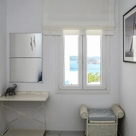 Mediterranean Beauty * Skiathos Town